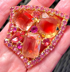 Juliana D&E Watermelon ?? Brooch PIN 2 1/4 by 2 “. Really Lovely estate piece!