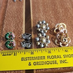 Vintage Earrings Multicolor Clip-on Bundle Of 21 Unmarked Mixed Materials *read