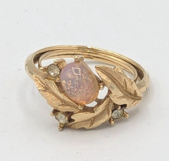 Vintage Avon Fire Flower Ring Pink Faux Opal Rhinestone Gold Tone Leaves