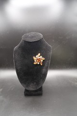 Vtg Gold Tone Starburst Hexagon & Marquise Cut Amber & Yellow Rhinestone Brooch