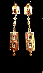 VINTAGE RETRO STYLE 18kt GOLD PLATED & CZ DANGLE PIERCED EARRINGS