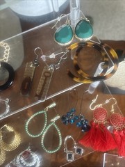 VTG Retro Boho Variety Of Earrings Lot 43 Pairs Dangle, Statement, Mixed Metals