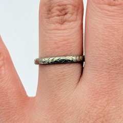 Belais Vintage Wedding Band 18K White Gold Engraved Detailing Size 6