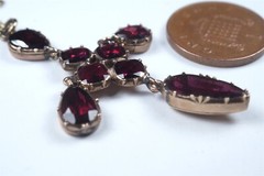 ANTIQUE ENGLISH GEORGIAN 9K GOLD FLAT CUT GARNET LAVALIERE PENDANT c1820
