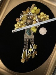 HUGE VINTAGE BROOCH HAND-WIRED GLASS BEADS Stone COLORFUL ATTRACTIVE FLOWER