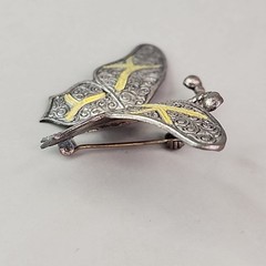 Vintage Butterfly Brooch Spain Textured Silver Tone Faux Damascene 3D Pin 2 5/8″