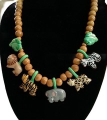 Vintage Flying Colors Safari Animal Ceramic Necklace Jungle Statement 24″