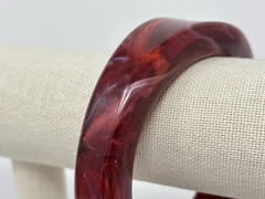 Vintage Chunky Marble Swirl Burgundy Red Asymmetrical Bangle Bracelet 8″ Retro