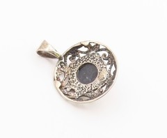 JEZLAINE 925 Sterling Silver Vintage Black Onyx Swirl Border Pendant PT16447