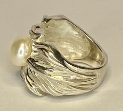 Vintage Large Sterling Silver 925 Leaf 9mm Cultured Pearl Statement Ring SZ 7.5