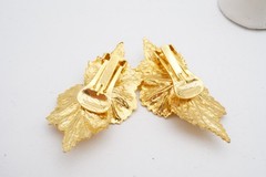 Vintage Clip On Earrings Gold Tone Rhinestone Textured Z4
