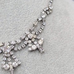 Vintage Christmas Tree Clear Rhinestone Necklace Silver tone 15″
