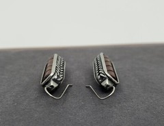 Vintage BEN-AMUN Modernist Silver Bar Dark Red Stripe Dangle Pierced Earrings