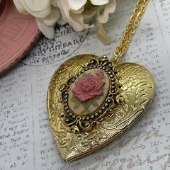 Gold Heart Locket Cameo Birthday Anniversary Wedding Rose Mauve Peach Necklace