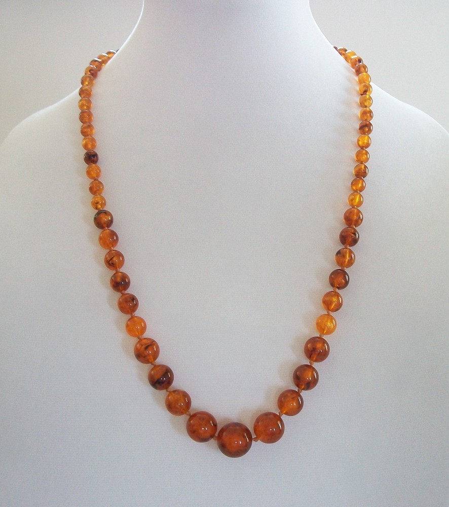 Art Deco Baltic Amber Necklace – Graduated Beads with Inclusions – Circa 1925