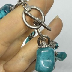 Vtg Bold Teal Resin Chunky Bead Charm Chain Cha Cha Statement Bracelet 7.5 Inch
