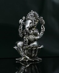 925 sterling silver Gorgeous Lord Ganesha statue, figurine, puja article su212