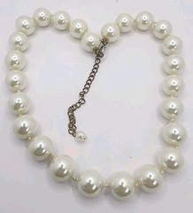 Vintage Glass Pearl Necklace | Elegant Vintage Style 16″ w/ Extender *HEAVY*