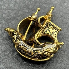 Vintage Spanish Damascene Galleon Ship Brooch Gold Tone Silver Sailing Vessel