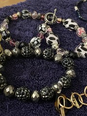 Lot Of Assorted Vintage Bracelets- Costume Jewelry Some Vtg Some Not