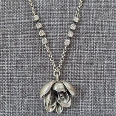 Vintage Fossil Silver Tone Flower Rhinestone Station Necklace Key Charms 19″