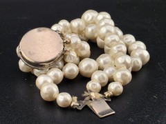 Vintage Graduated Baroque Lucite Pearls 3 Strand Statement 7″ Bracelet