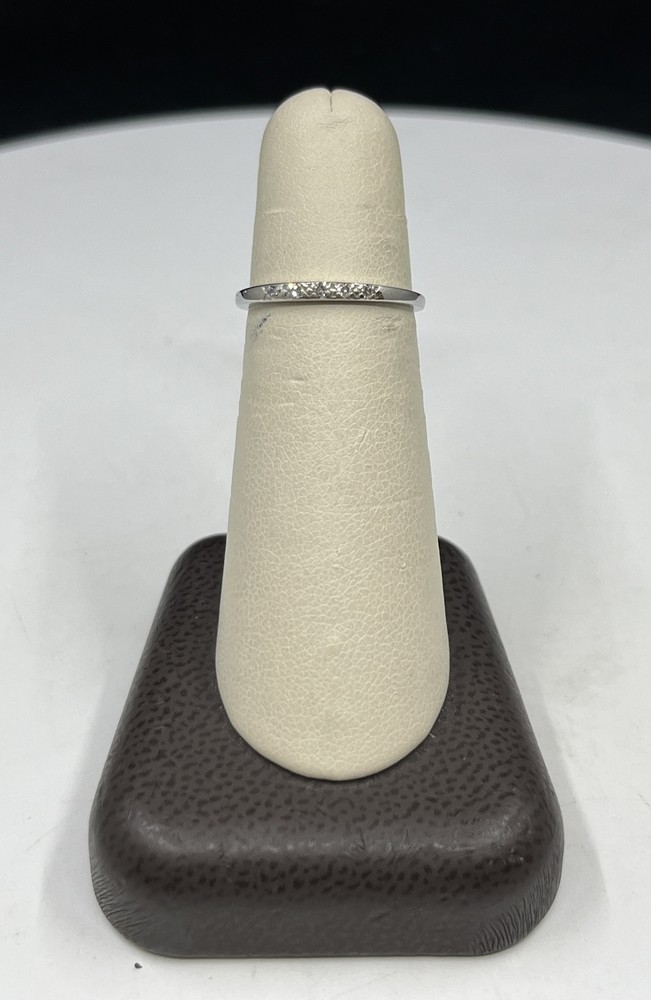 Diamond Antique Ring Size 5.5 In 18K White Gold
