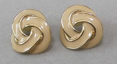 Vintage Cream Enamel Gold Tone KNOT Post Pierced 1” Earrings