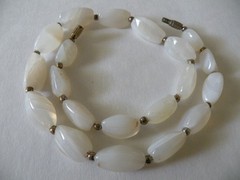 Vintage Translucent Polished White Onyx Oblong Irregular Beads Necklace 17″