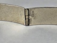 Vintage 10mm Tarnished Sterling Silver Hinged Bangle Bracelet 7″