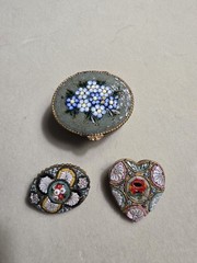 Vintage Italy Micro Mosiac Pins & Pill Box