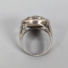 CFJ Collins Sterling Silver Fleur-De-Lis Ring Mother-Of-Pearl & Marcasite 8.25
