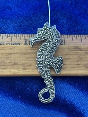 Vintage Sterling Silver Marcasite Seahorse Pendant Brooch Nice Old One