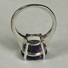 Vintage Sterling Silver Brilliant Round Cut Amethyst Ring. Size 5.50+.