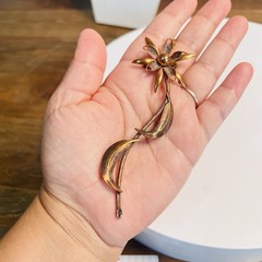 Vintage 1960s 3D Floral Starburst Pin Brooch Handmade