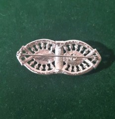Vintage Designer Silver Toned Rhinestone Brooch Pin Elegant 2 1/4″ Long & Marked