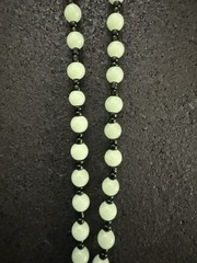 Vintage Asian jade green and black beaded necklace Asian figure 30″