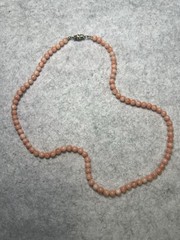 Vintage Small 4.7mm Salmon Angel Skin Coral Beaded Necklace 12.3g 16”