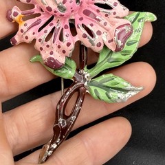 Vintage Pot Metal Brooch Pink Silver Tone Enamel Flower