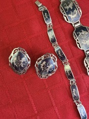 Vtg Siam Sterling Niello 2 Bracelets Earrings Set Black Silver Thailand