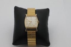 Vintage 1950’s Elgin 2.5” Stretch Wristband Automatic Women’s Watch