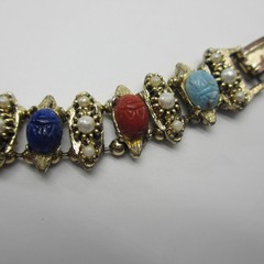 Vintage Egyptian Revival Bracelet Scarab Simulated Pearl CLASP METAL WEAR