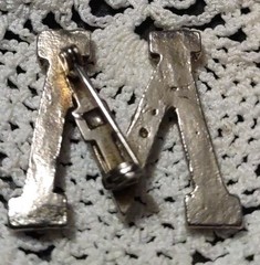 Vntg “M or W” Silver Tone Initial PIN w 28 Rhinestones w Secure Clasp 1″x1*