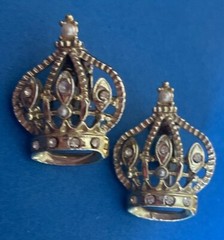 Vintage GoldTone Rhinestone & Faux Pearl Crown Brooch & Earrings Vintage Set I24