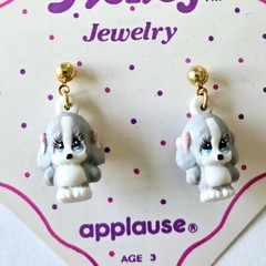 Applause Sad Sam’s Honey Gold Tone Post Earrings 1991 1990s NOS Giordano
