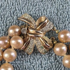 Vintage Marvella Double Strand Hand Knotted Faux Pearl Bow Necklace 15″ Signed