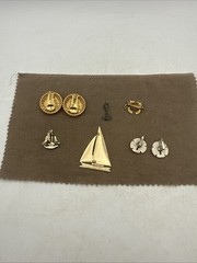 Vintage Mixed Lot of Brooches Pins Animals Gold and Silver Tone Ocean Theme