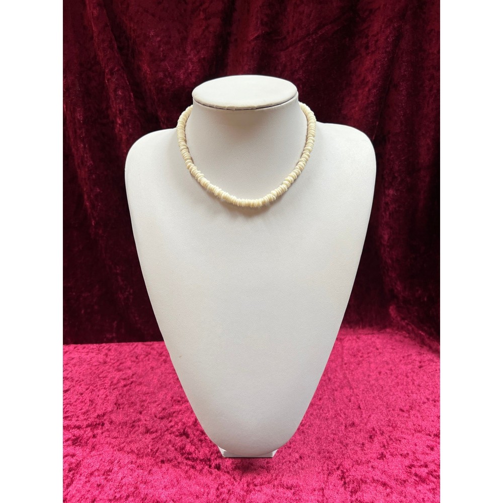 Vintage Jewelry – Choker Necklace – Simulated Puka Shell – 16” – 1990s / 2000s