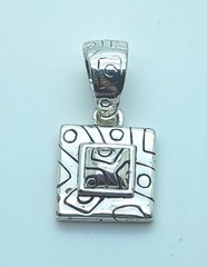 Vintage unique style silver Tone square shape Pendant charm fashion jewelry