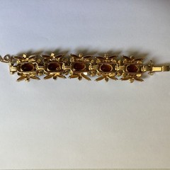 Vintage Juliana D&E Bracelet Earrings Set Topaz Rhinestones Green Cabochons Veri